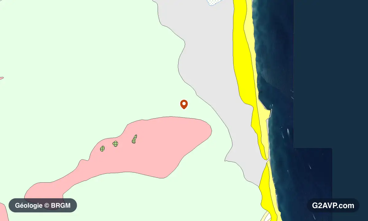 Carte géologique BRGM au 1/50 000 du secteur de Saint-Cyprien : sables en formations dominantes, repère au centre de la commune