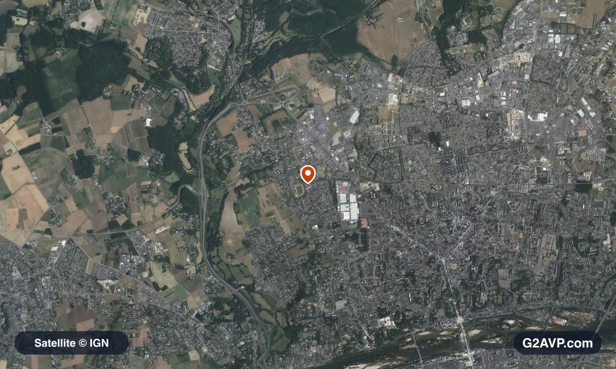 Vue satellite (orthophoto IGN) du secteur de Saint-Cyr-sur-Loire, même emprise que la carte géologique