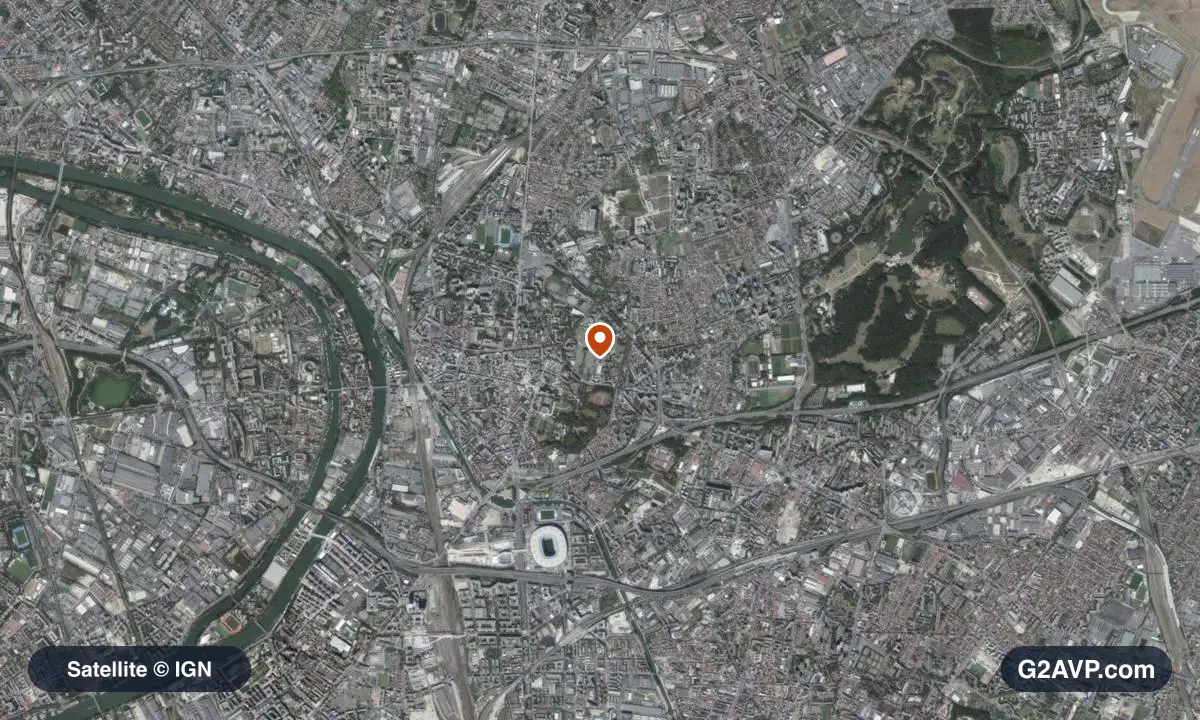 Vue satellite (orthophoto IGN) du secteur de Saint-Denis, même emprise que la carte géologique