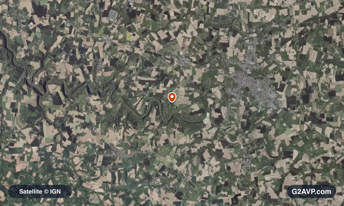 Vue satellite (orthophoto IGN) du secteur de Saint-Hilaire-du-Harcouët, même emprise que la carte géologique