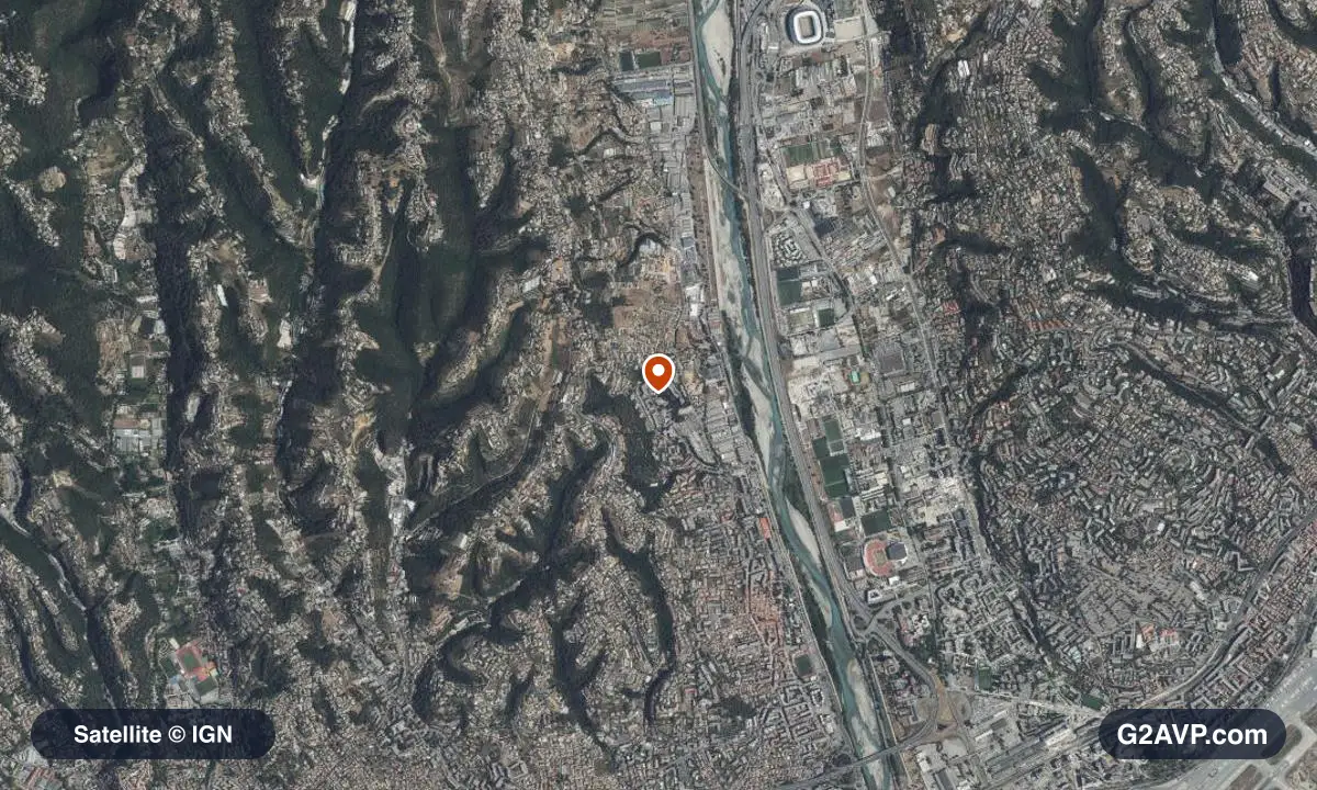 Vue satellite (orthophoto IGN) du secteur de Saint-Laurent-du-Var, même emprise que la carte géologique
