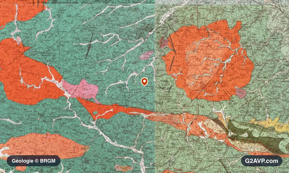 Carte géologique BRGM au 1/50 000 du secteur de Tinchebray-Bocage : granites en formations dominantes, repère au centre de la commune