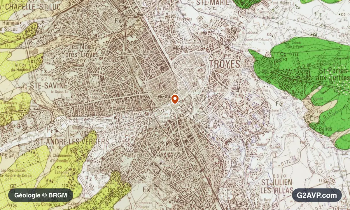 Carte géologique BRGM au 1/50 000 du secteur de Troyes : argiles en formations dominantes, repère au centre de la commune