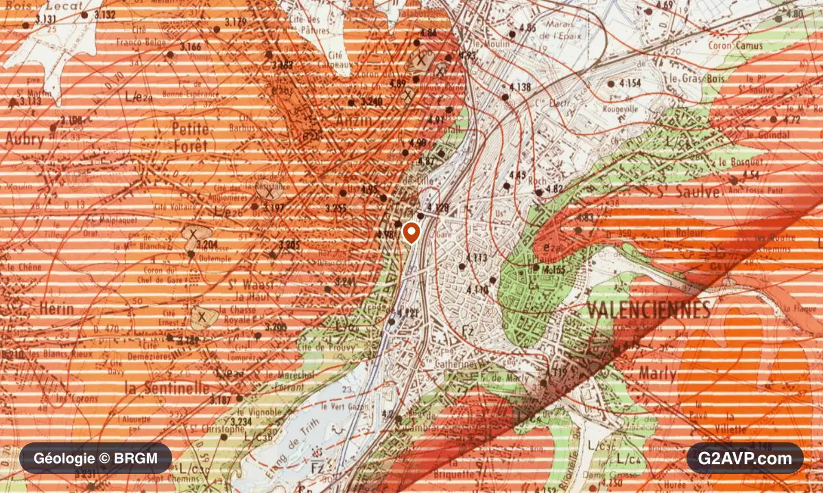 Carte géologique BRGM au 1/50 000 du secteur de Valenciennes : craie en formations dominantes, repère au centre de la commune
