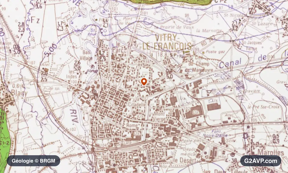 Carte géologique BRGM au 1/50 000 du secteur de Vitry-le-François : argiles en formations dominantes, repère au centre de la commune